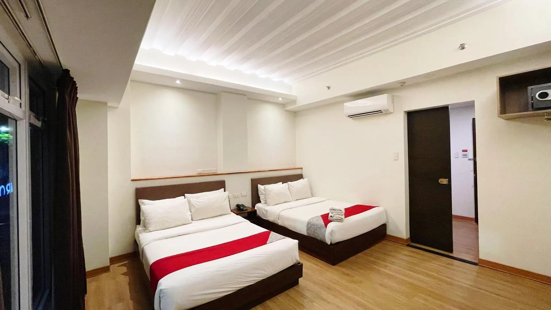 Airo Hotel Manila 3*,  Philippines